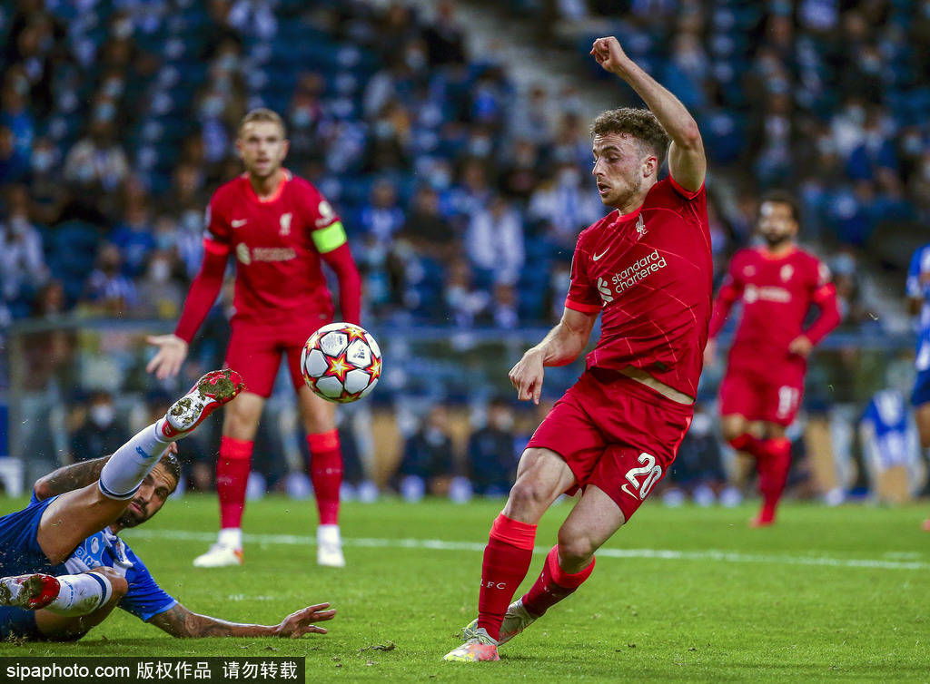 被寄予了厚 被寄予了厚