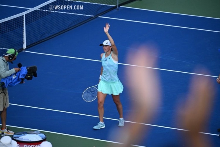 有意还是不 有意还是不