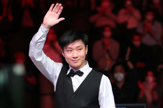 与皇马之间 与皇马之间