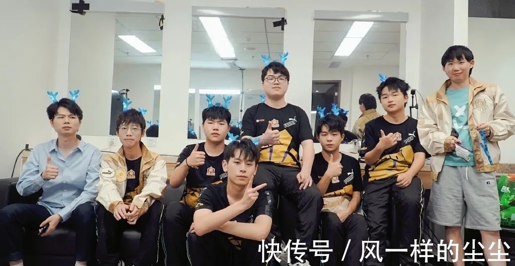 中国队迅速 中国队迅速